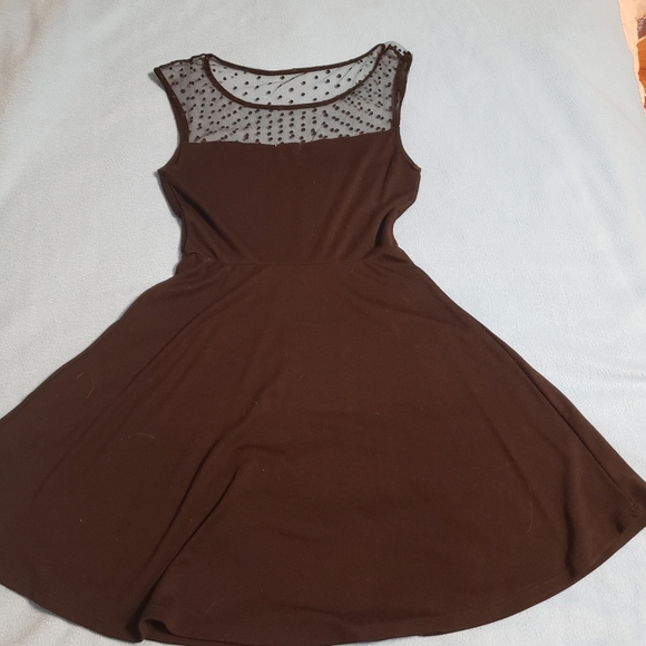 Black Dress - Picture 3 of 4